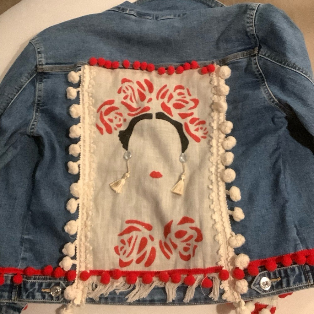 Lola Guarch Denim Jean Jacket Size M Mexican Applique Frida Kahlo Bohemian Artsy - Picture 7 of 7